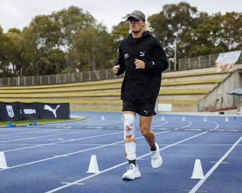 UNCOMFORTABLE CHALLENGE: Forbes' Nedd Brockmann wraps up 1600km run in Sydney