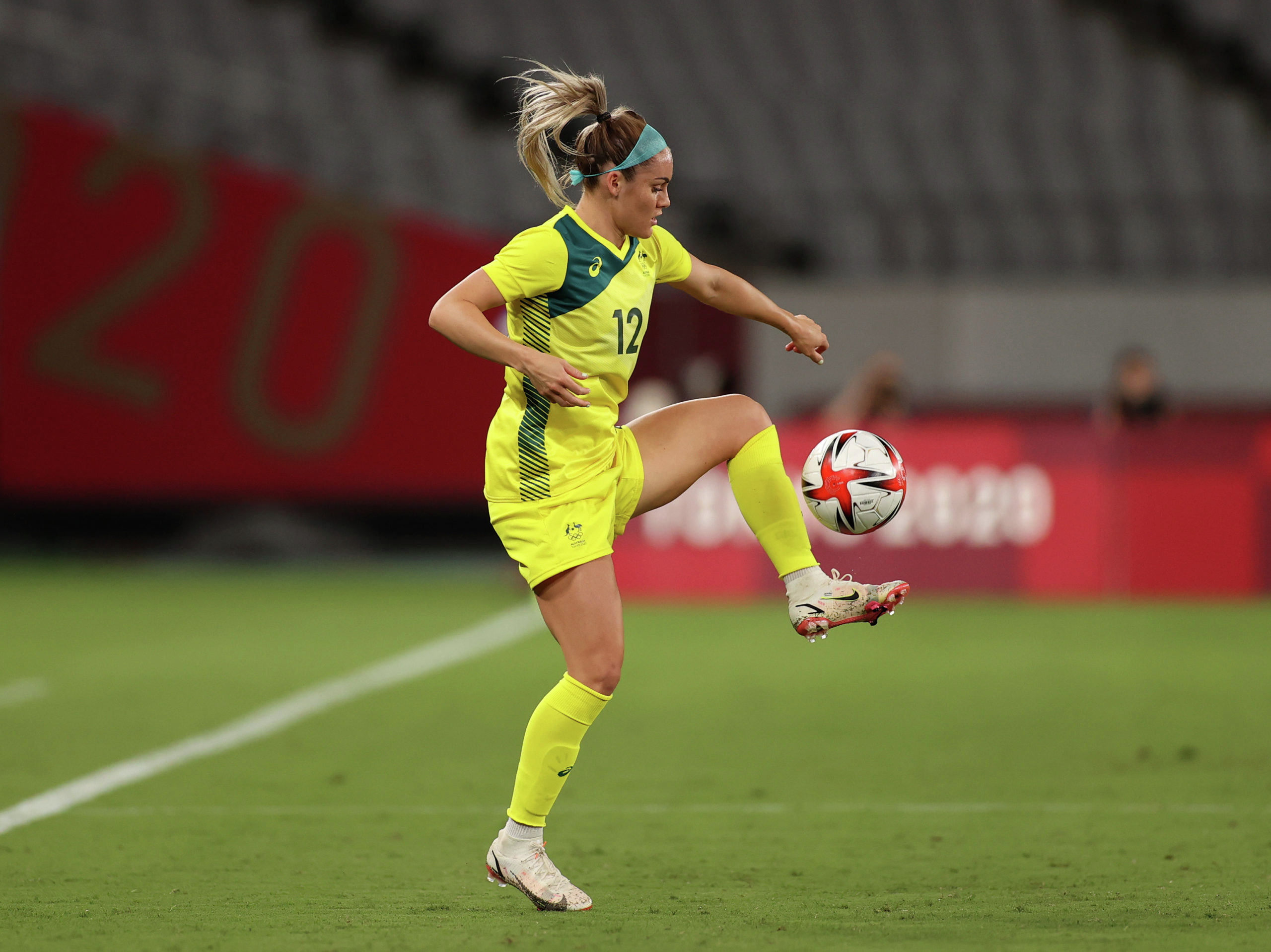 Cowra's Ellie Carpenter presented with AFC Player of the Year award