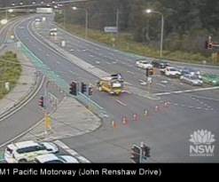 Truck crash closes southbound lanes of Pacific motorway from John Renshaw drive