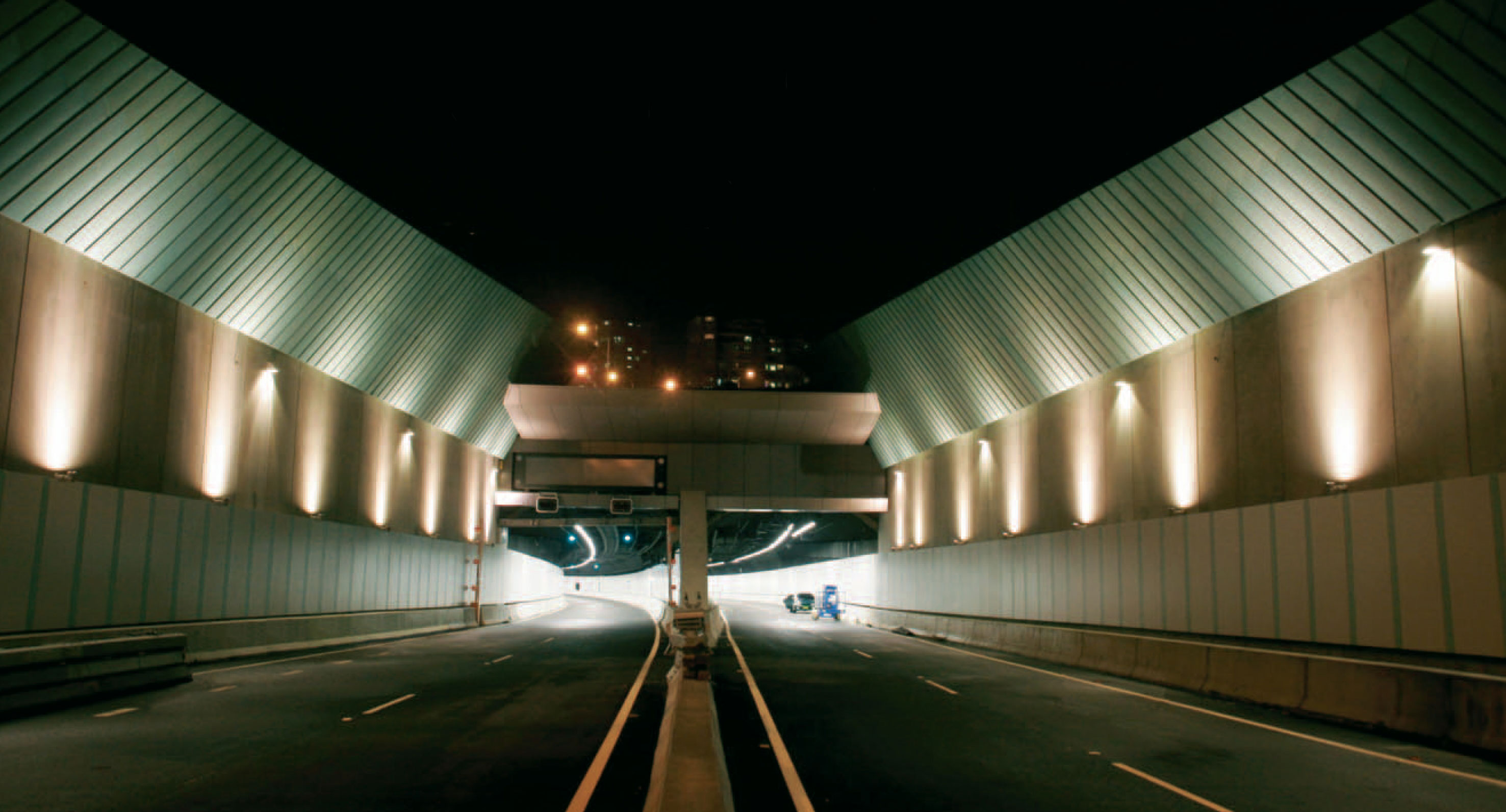 Truck fire causing massive traffic delays in Lane Cove Tunnel