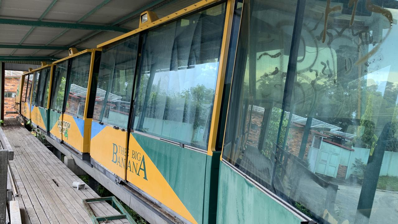 Changes to sale of old Big Banana monorail carriages