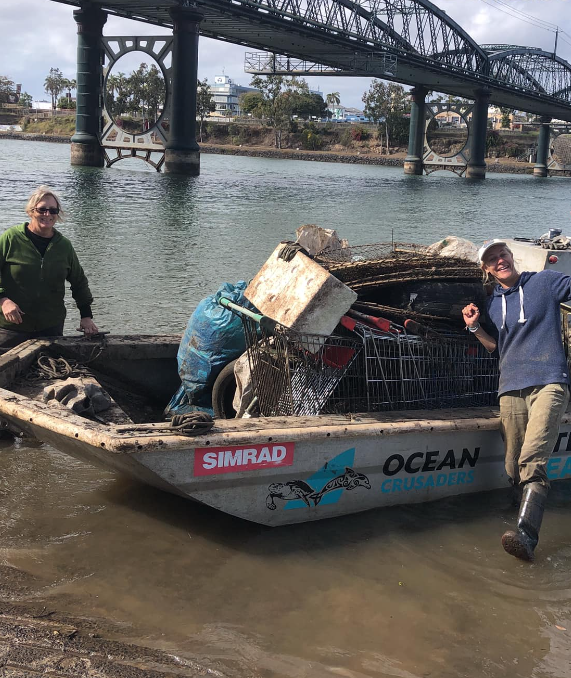 420 kilos of rubbish dredged up from Bundy river