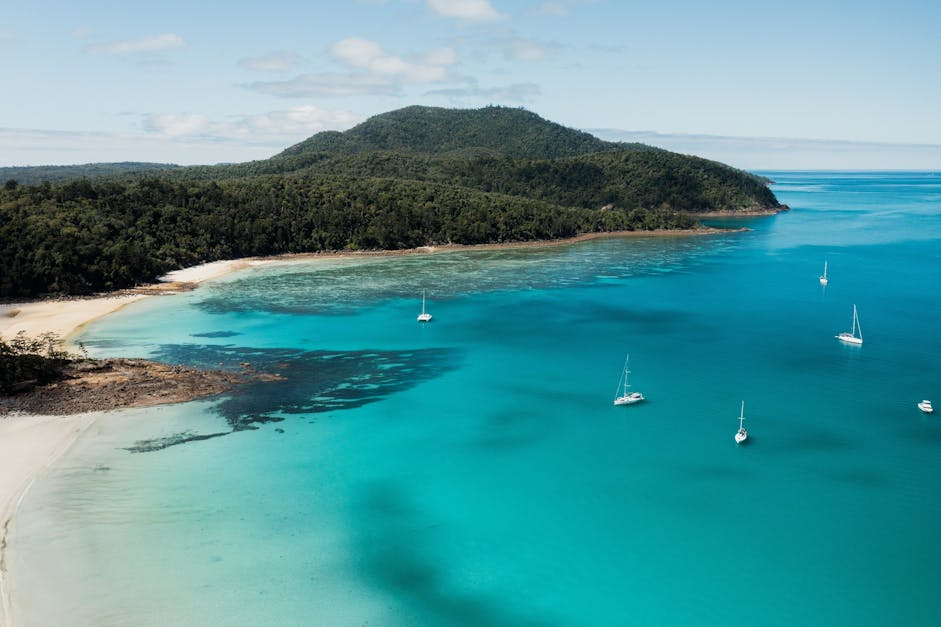 Man dies on Whitsunday Island after suffering medical episode