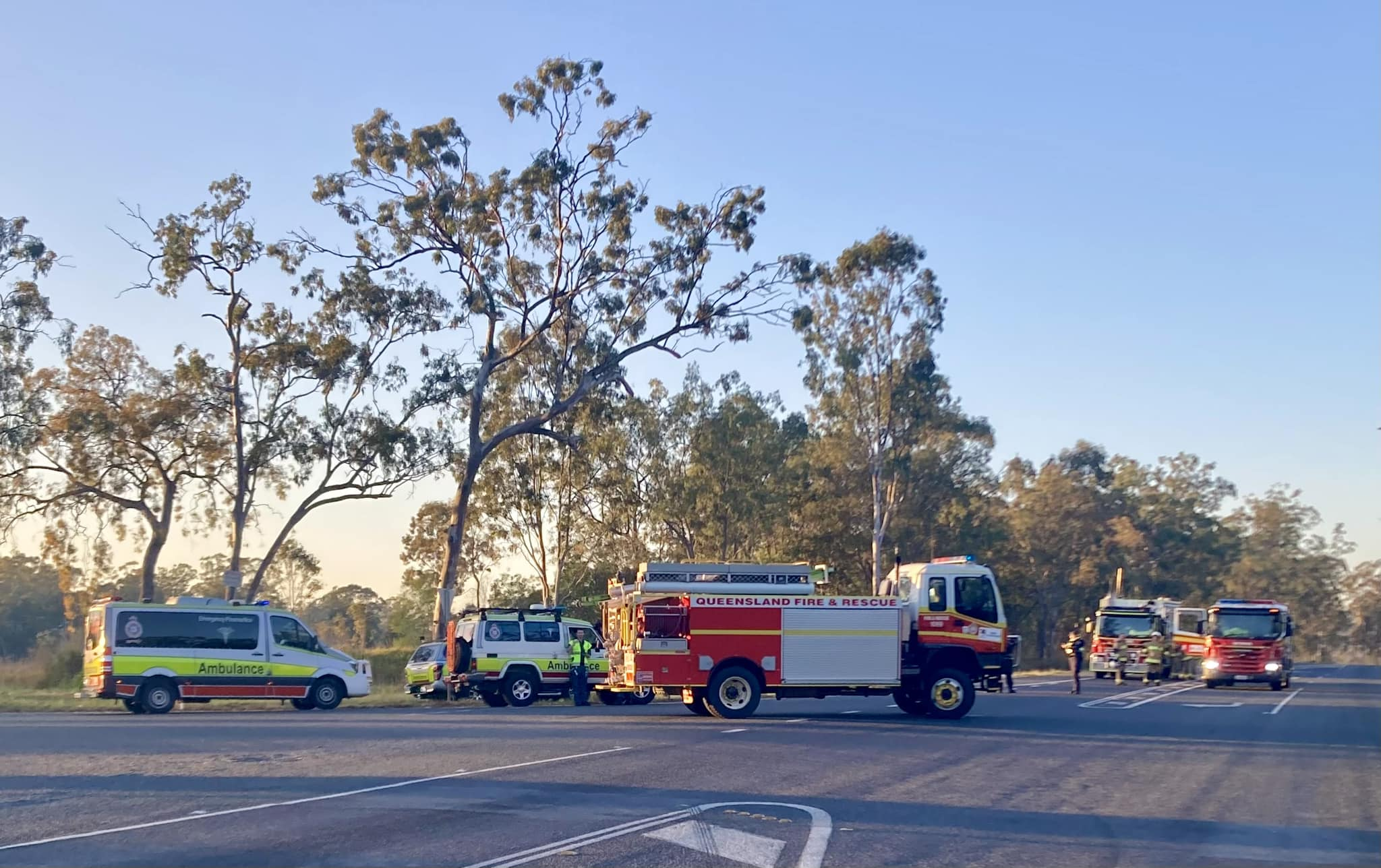 Exclusion zone set up on Bruce Hwy following serious two-vehicle crash