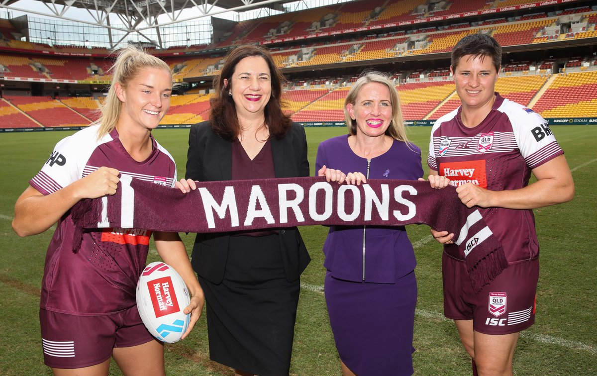 Listen: Does Qld's premier know what an AFL goal is worth?
