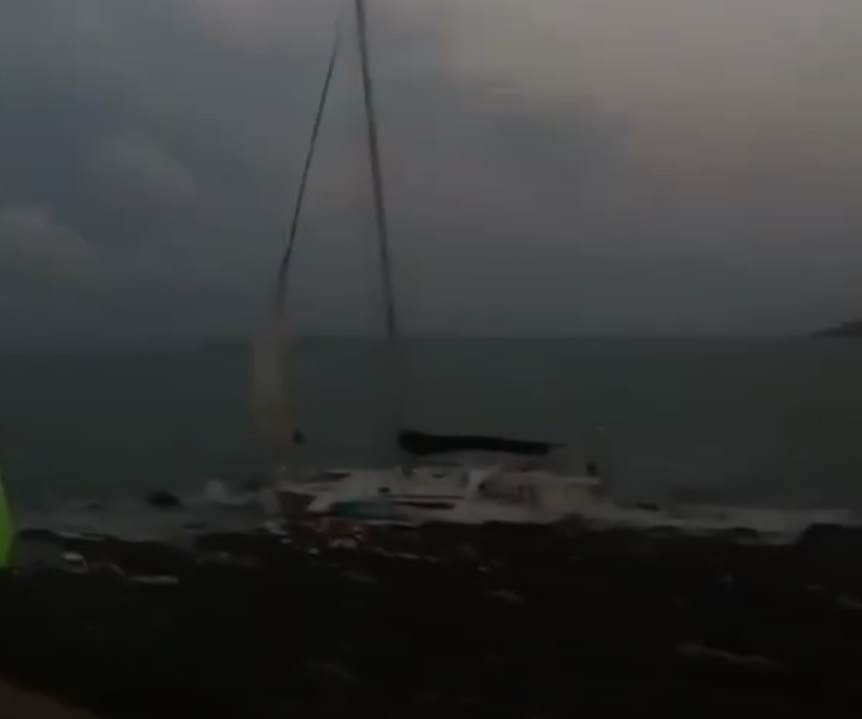 Shipwreck rescue off the coast