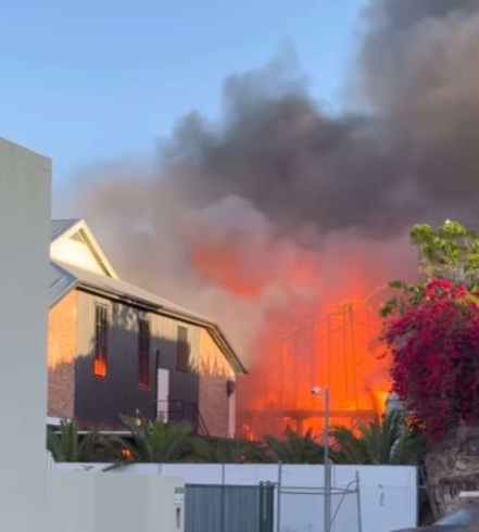 Fire investigators on standby waiting for Woolloongabba inferno to be safe