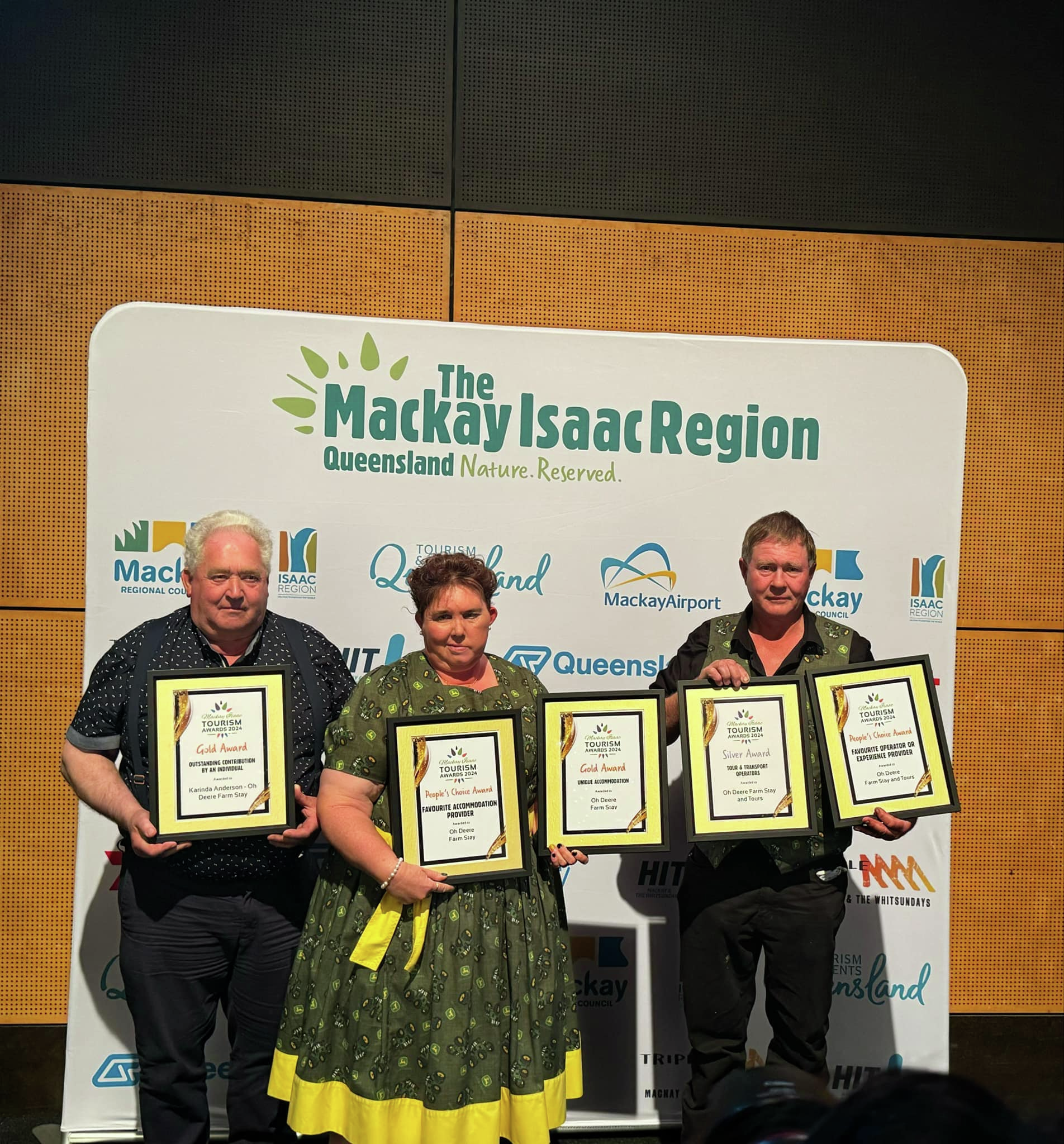 Oh Deere Farm Stay sweeps up at Mackay Isaac Tourism Awards