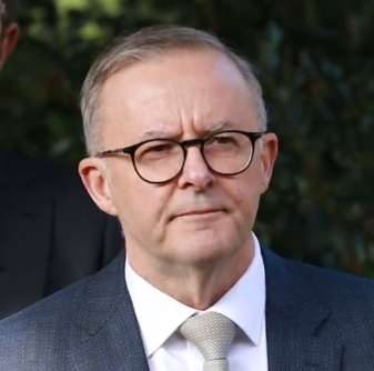 Anthony Albanese welcomes ceasefire agreement reached between Israel and Hamas