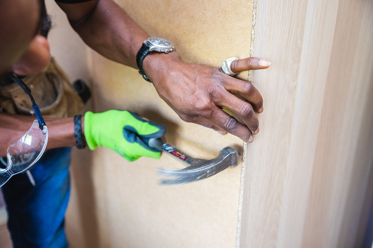 South West locals warned of fake tradies in town