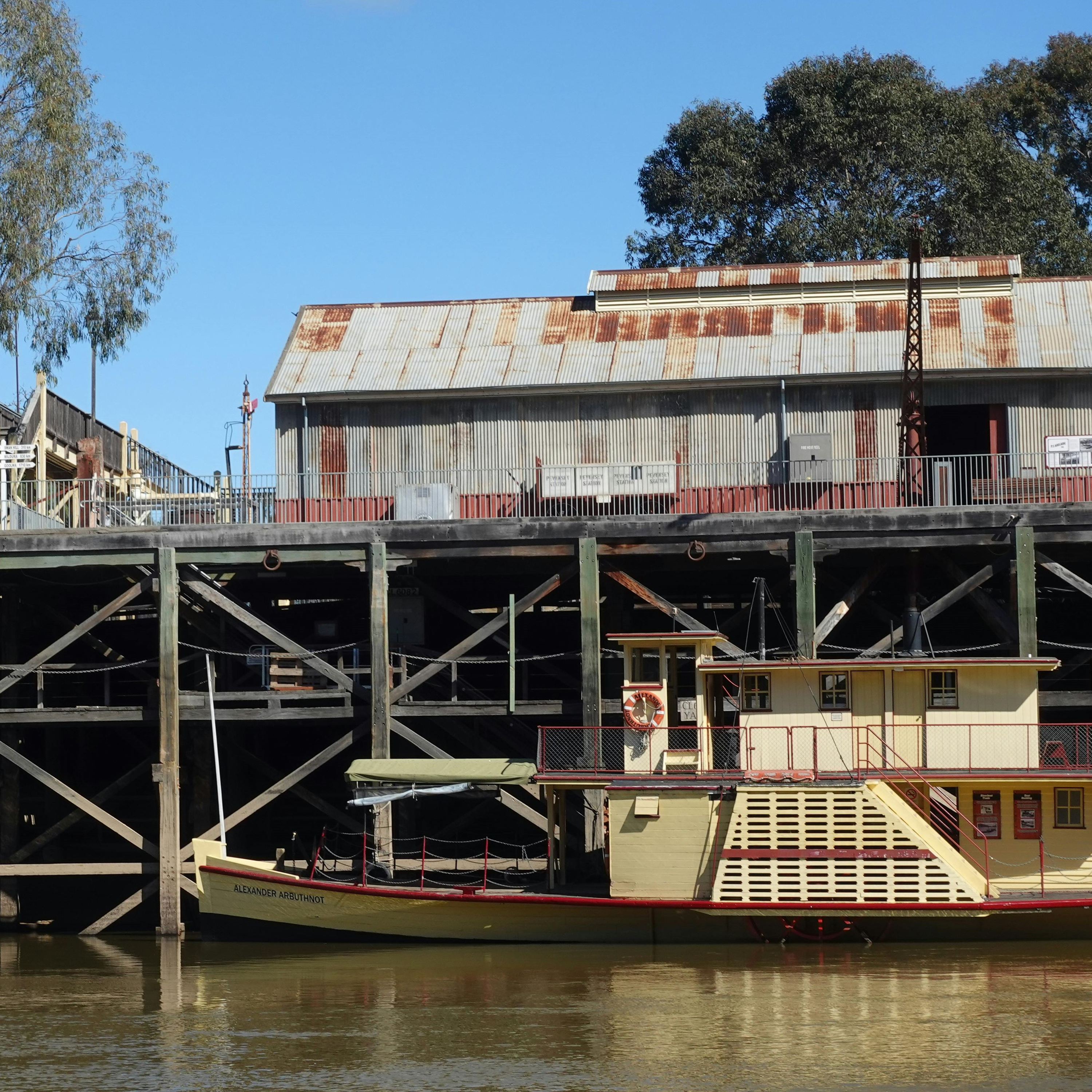 Body recovered from Murray River at Echuca-Moama