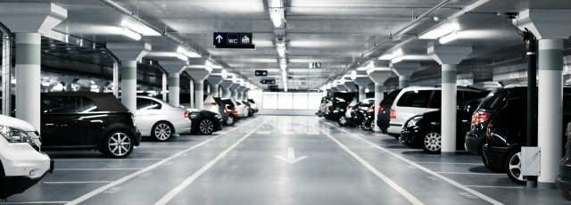 Новый car parking. Подземная парковка. Автомобиль в паркинге. Крытые парковки. Наземный паркинг.