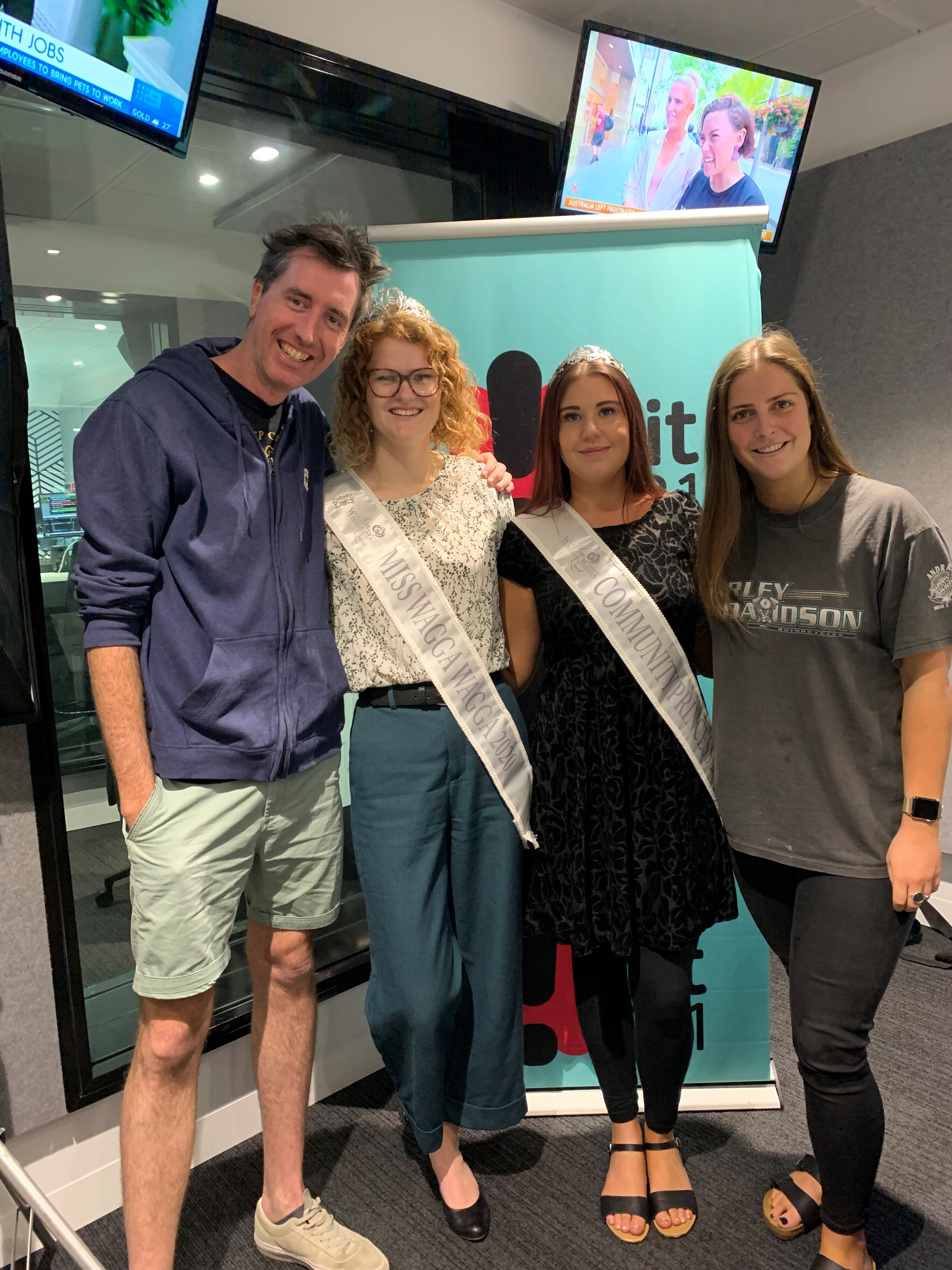 Newly Crowned Miss Wagga Wagga Hannah Smith and Community Princess Brittany Hackett