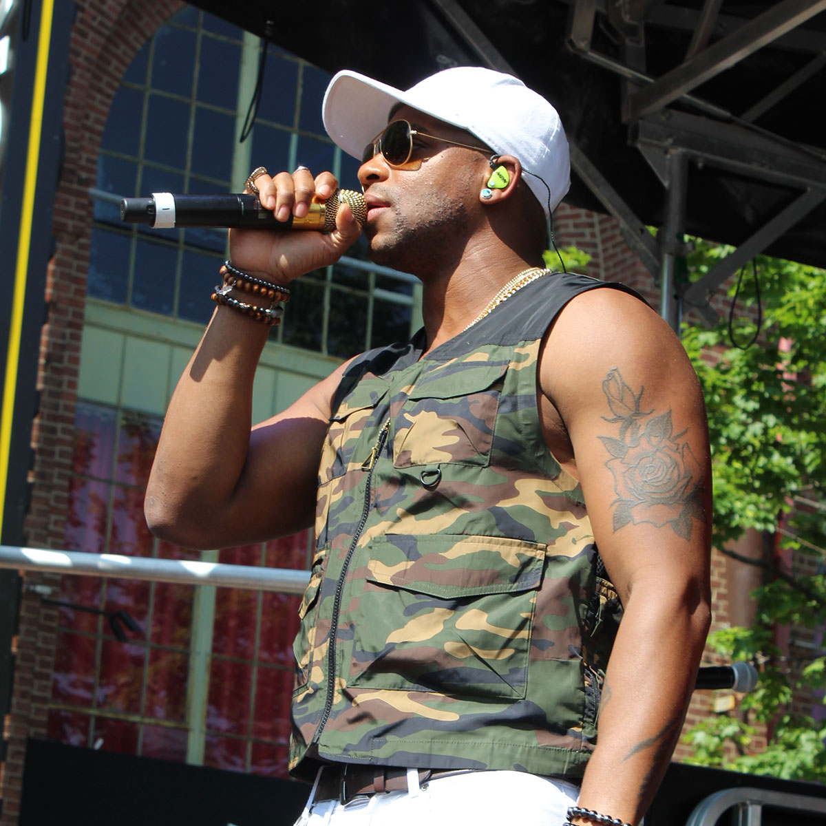 Who Would Jimmie Allen Like To See On The ACM Stage?