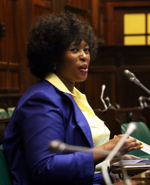 ANC MP Makhosi Khoza threatened during oversight visit to Mpumalanga hospital