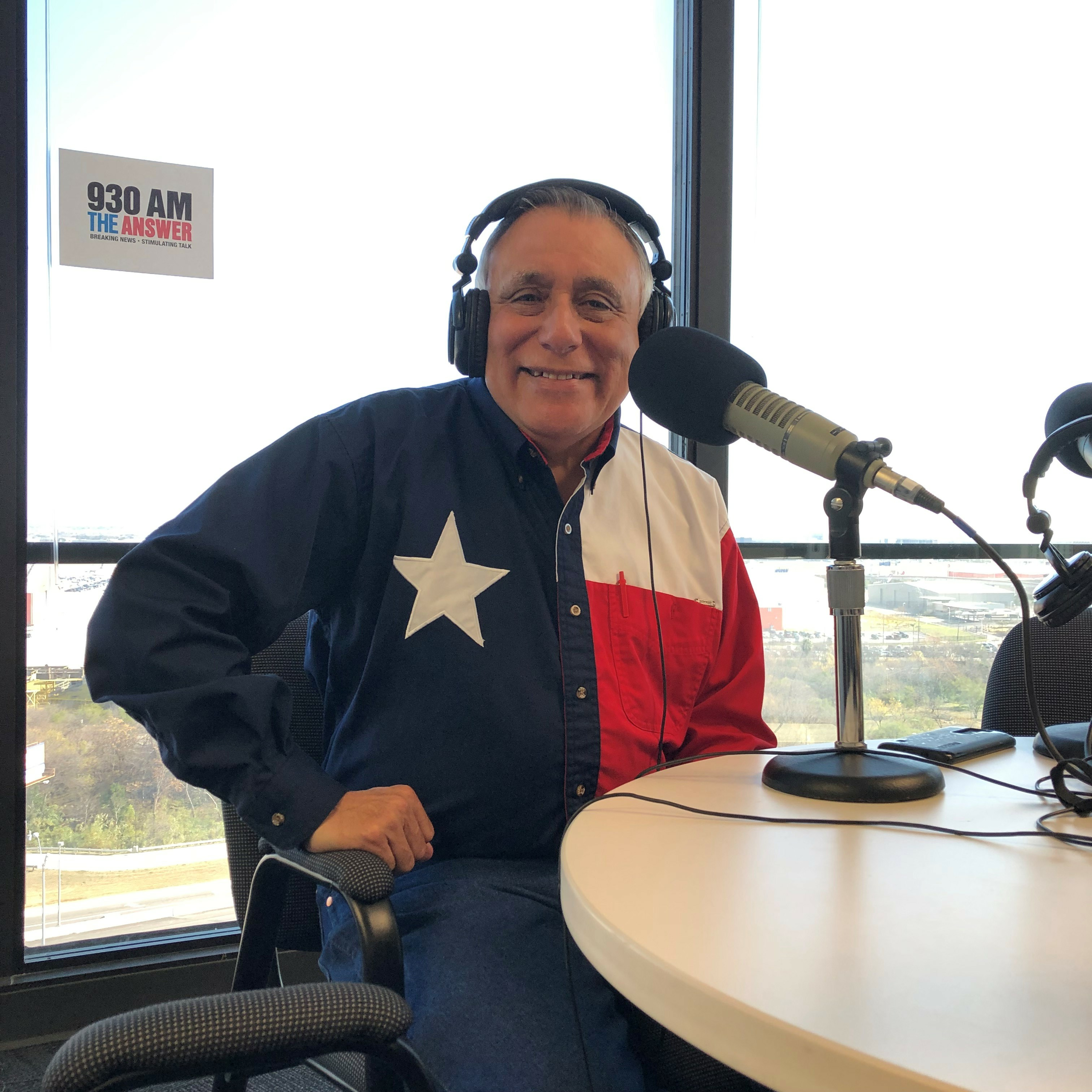 11-25-3 The El Conservador Radio with George Rodriguez