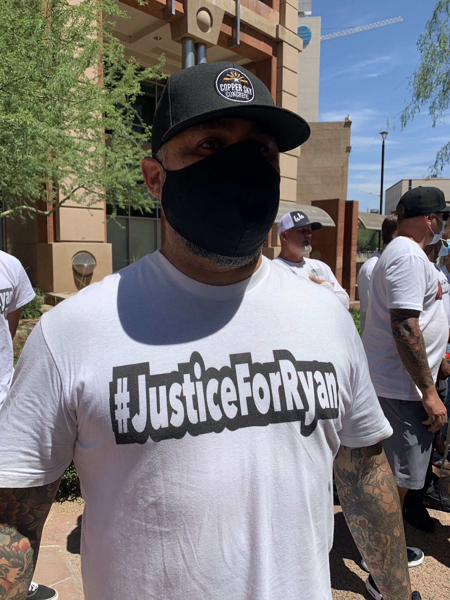 Family of man shot and killed by Phoenix police seek justice