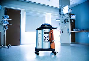 HonorHealth hospitals use germ-zapping robots to fight off COVID-19