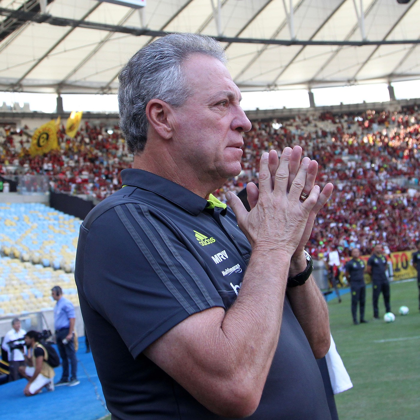 Fala, Fera #11 - A faixa de capitão da Seleção e a turbulência no Flamengo