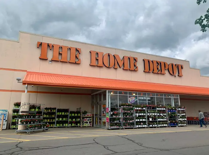 Women are finding love at... Home Depot?