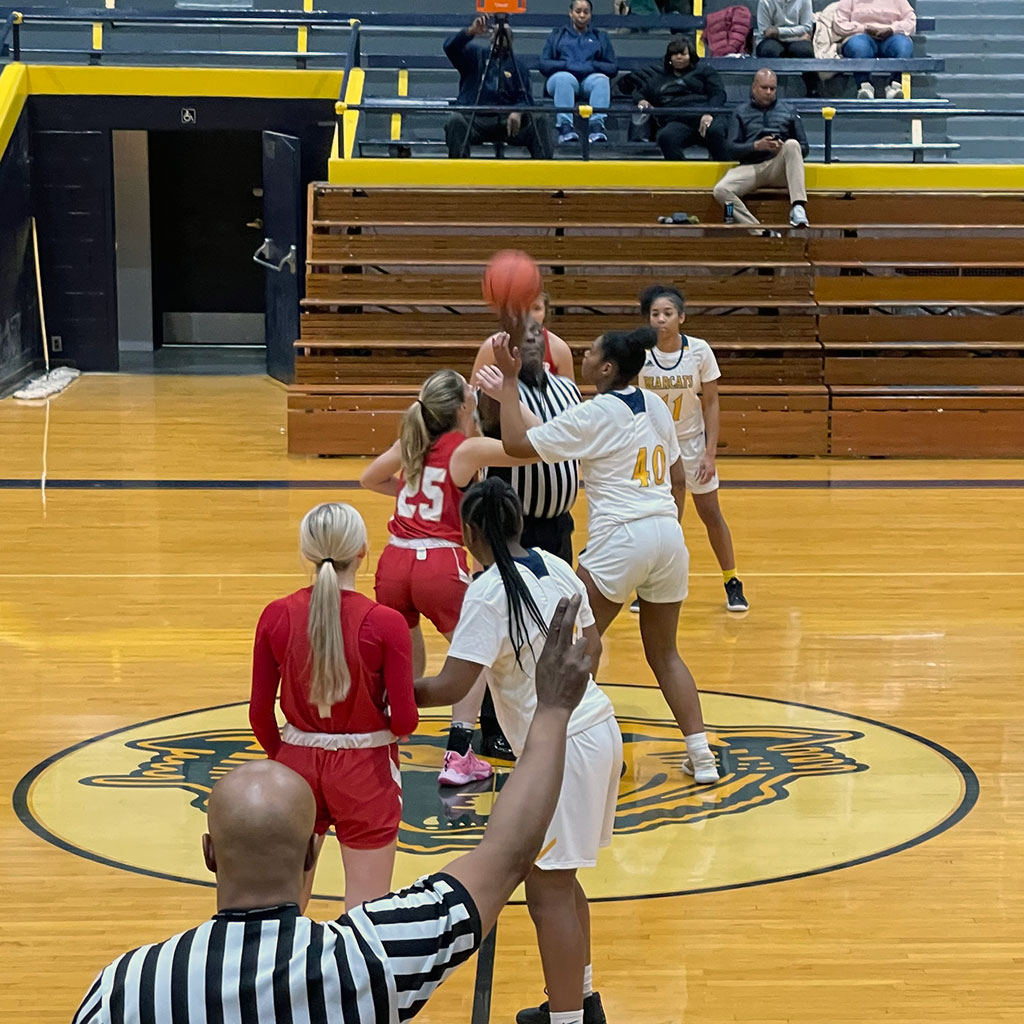 Girls Basketball: Coldwater at Battle Creek Central, 12-28-2022