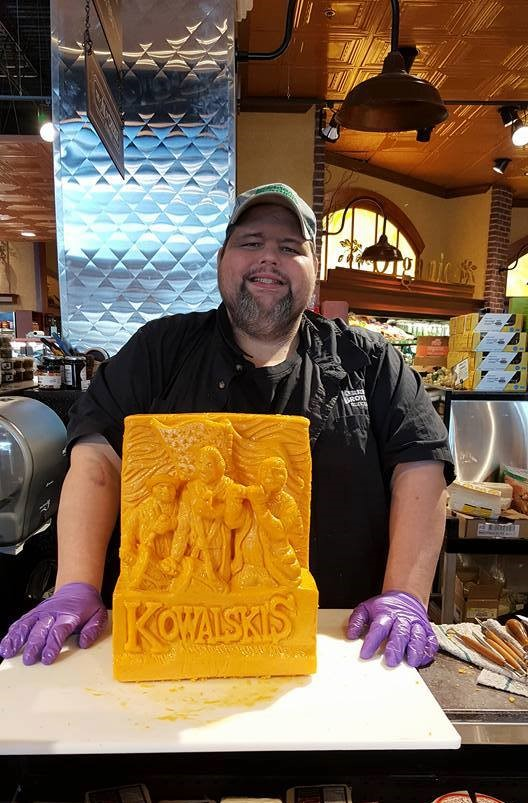 Wisconsin's Professional Cheese Carver: Troy Landwehr