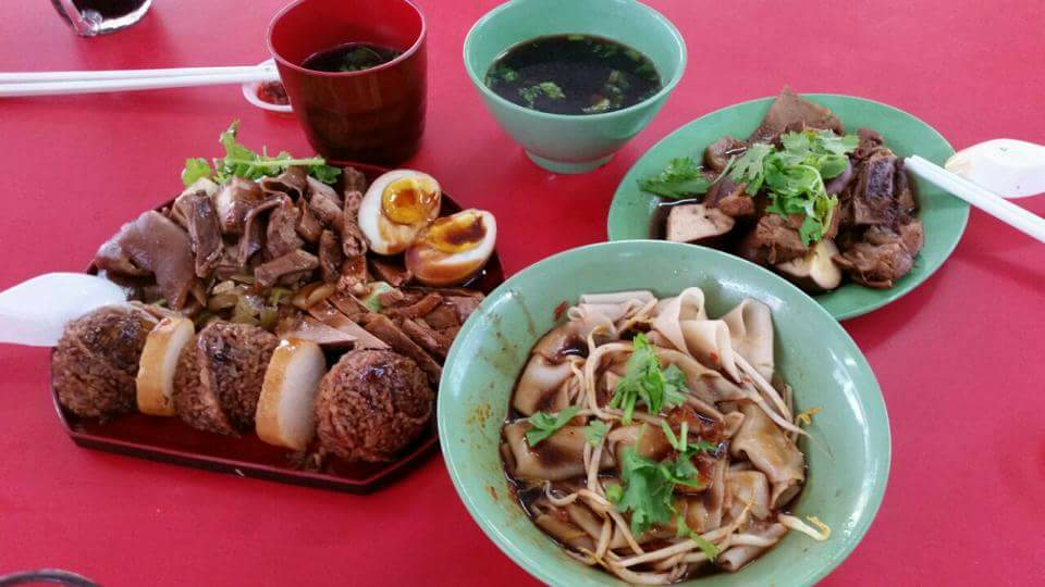 MAKAN KAKIS WITH DENISE & CHEF SHEN TAN - TEOCHEW DUCK & KWAY CHAP