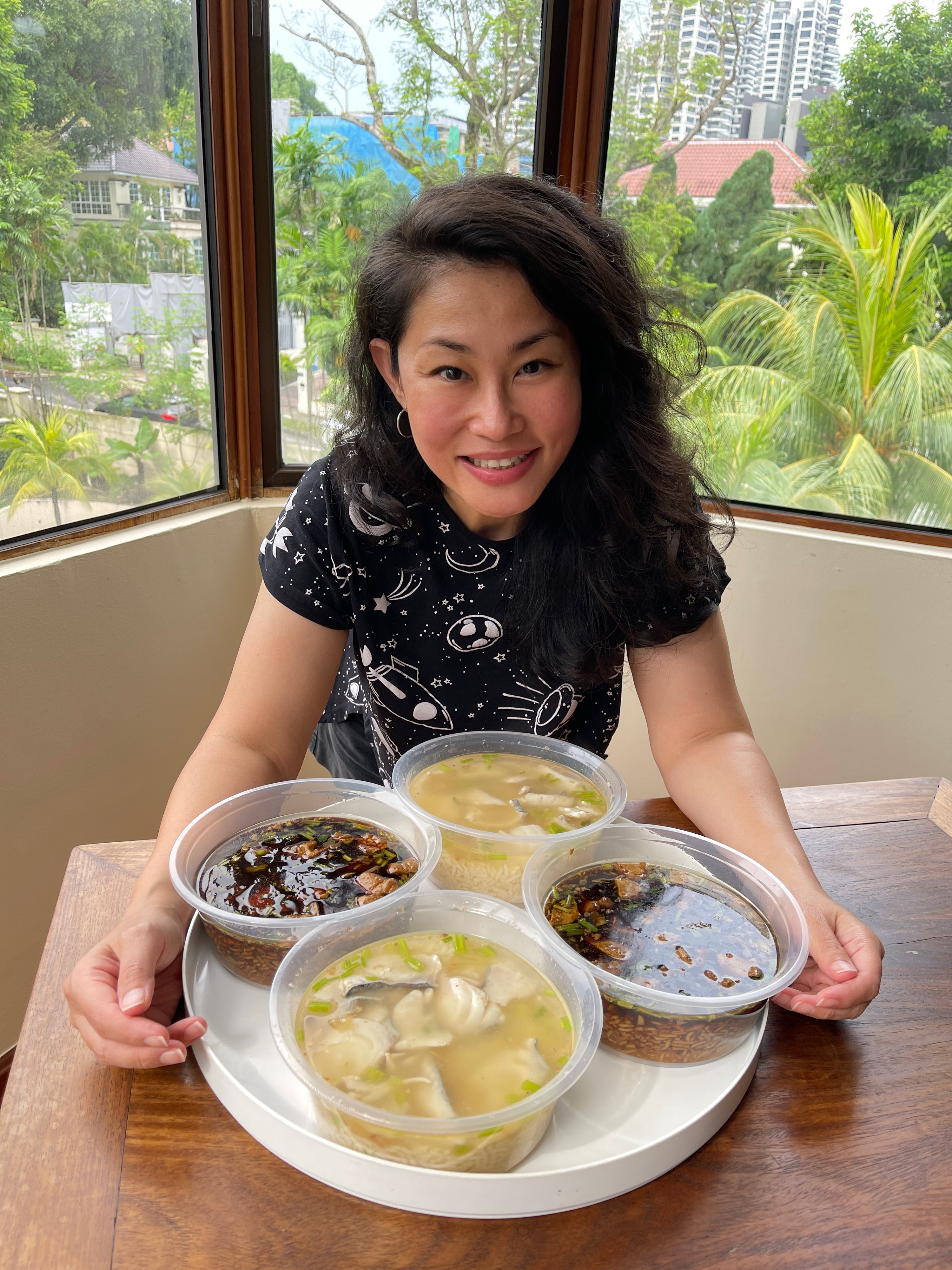 OUTSTANDING TEOCHEW FISH & DUCK PORRIDGE