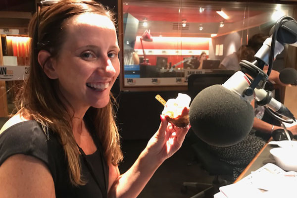 Kate and Justin try ice cream for breakfast