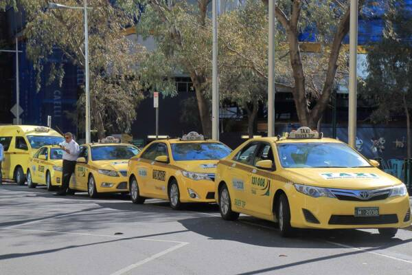 Cab operator 'shocked' by regulator's taxi price move