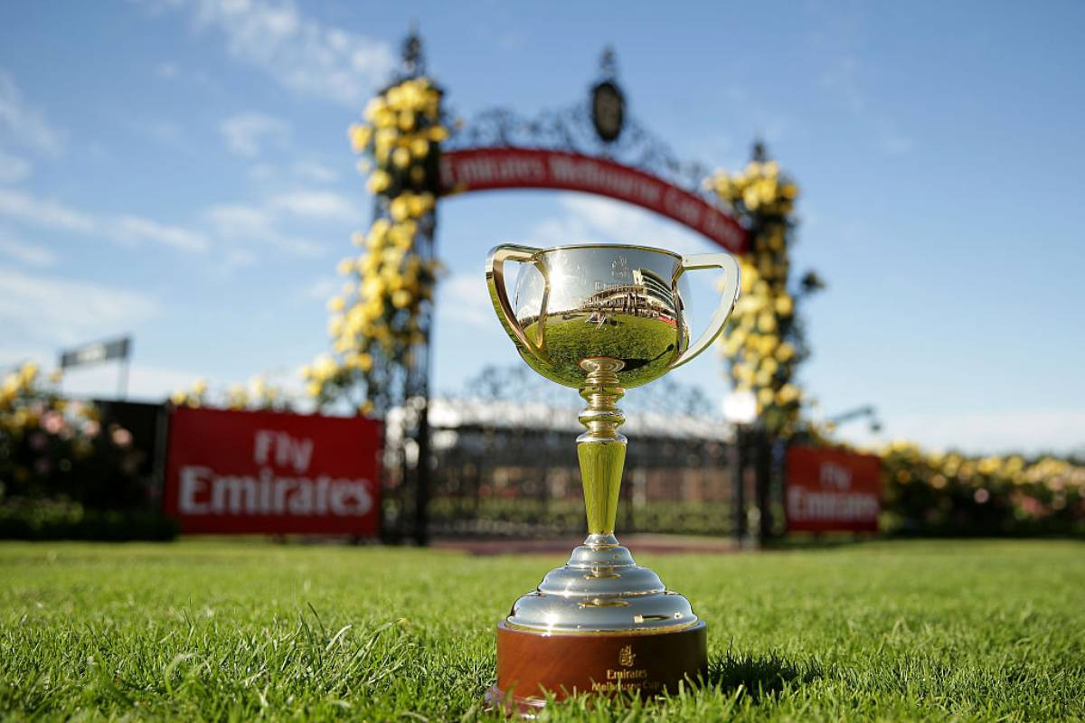 Melbourne Cup parade returns after three year COVID hiatus