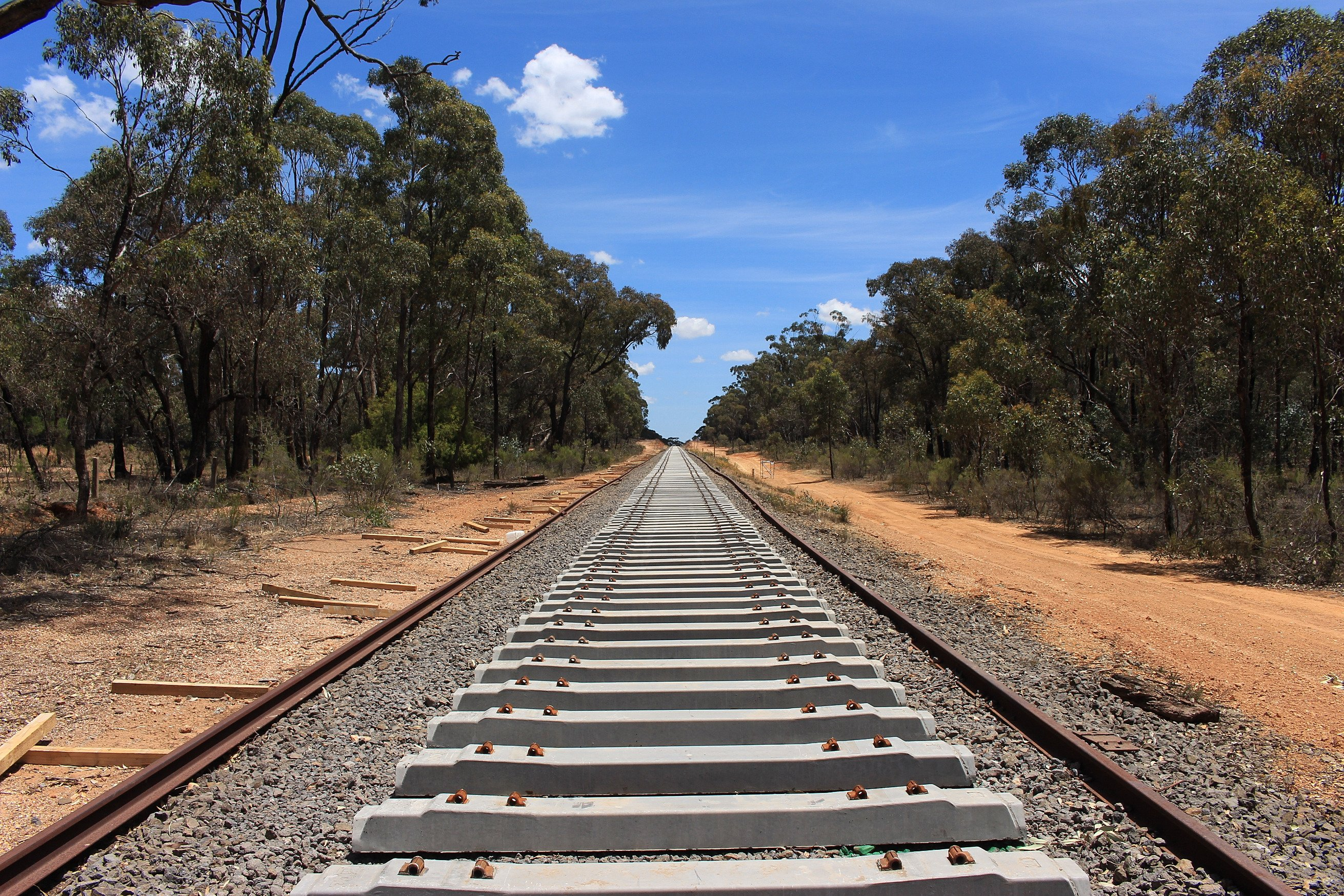 Basin rail upgrade back on track