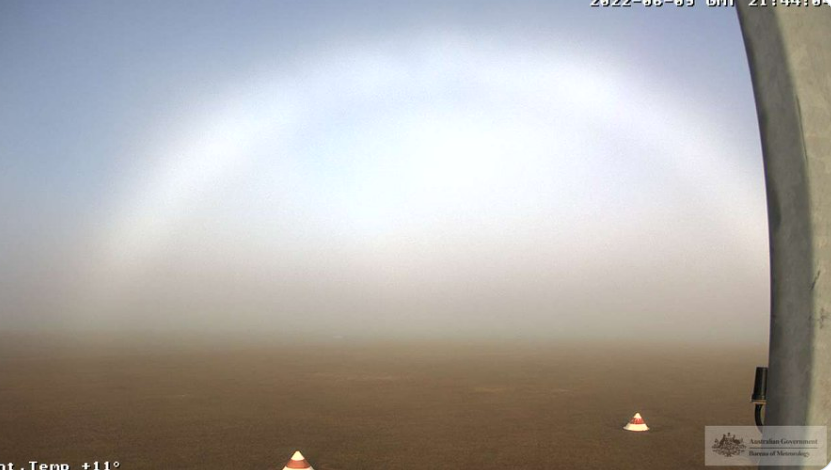 Weather wrap-up: Frogbows and frosty mornings in Queensland