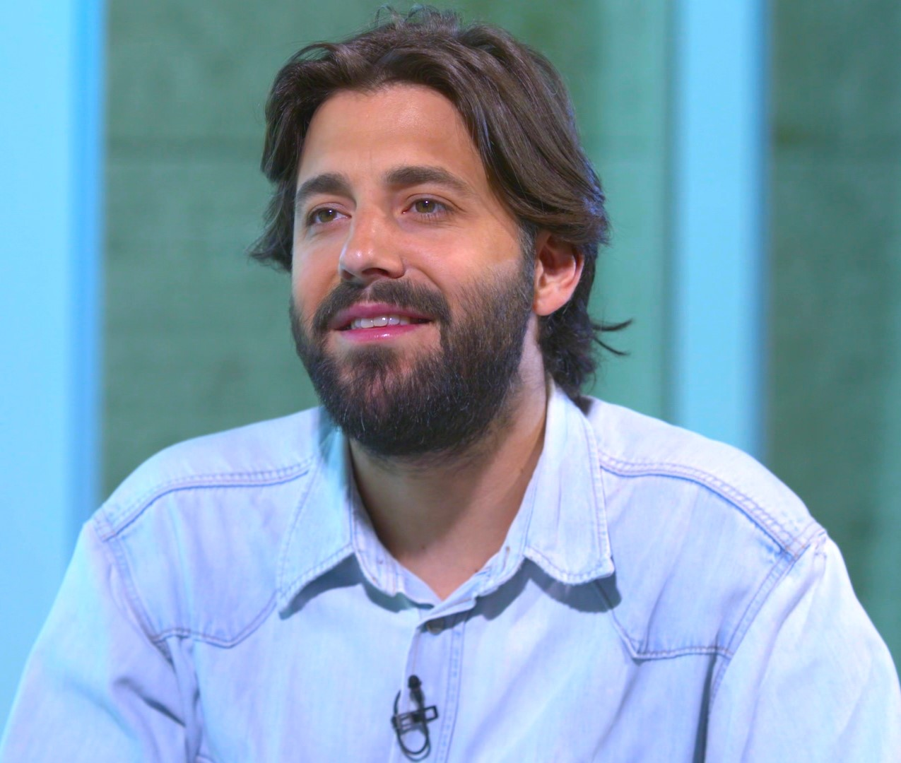 Salvador Sobral: "Pergunto-me se a minha filha vai ter uma doença como a que tive. Devia ser ilegal no mundo haver crianças doentes. É completamente inumano"