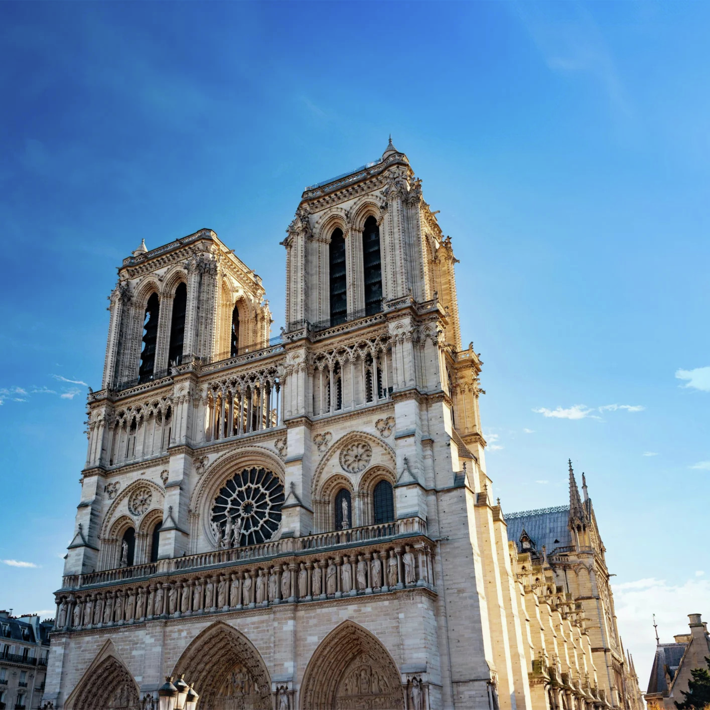 Notre Dame só in rekordtyd herstel