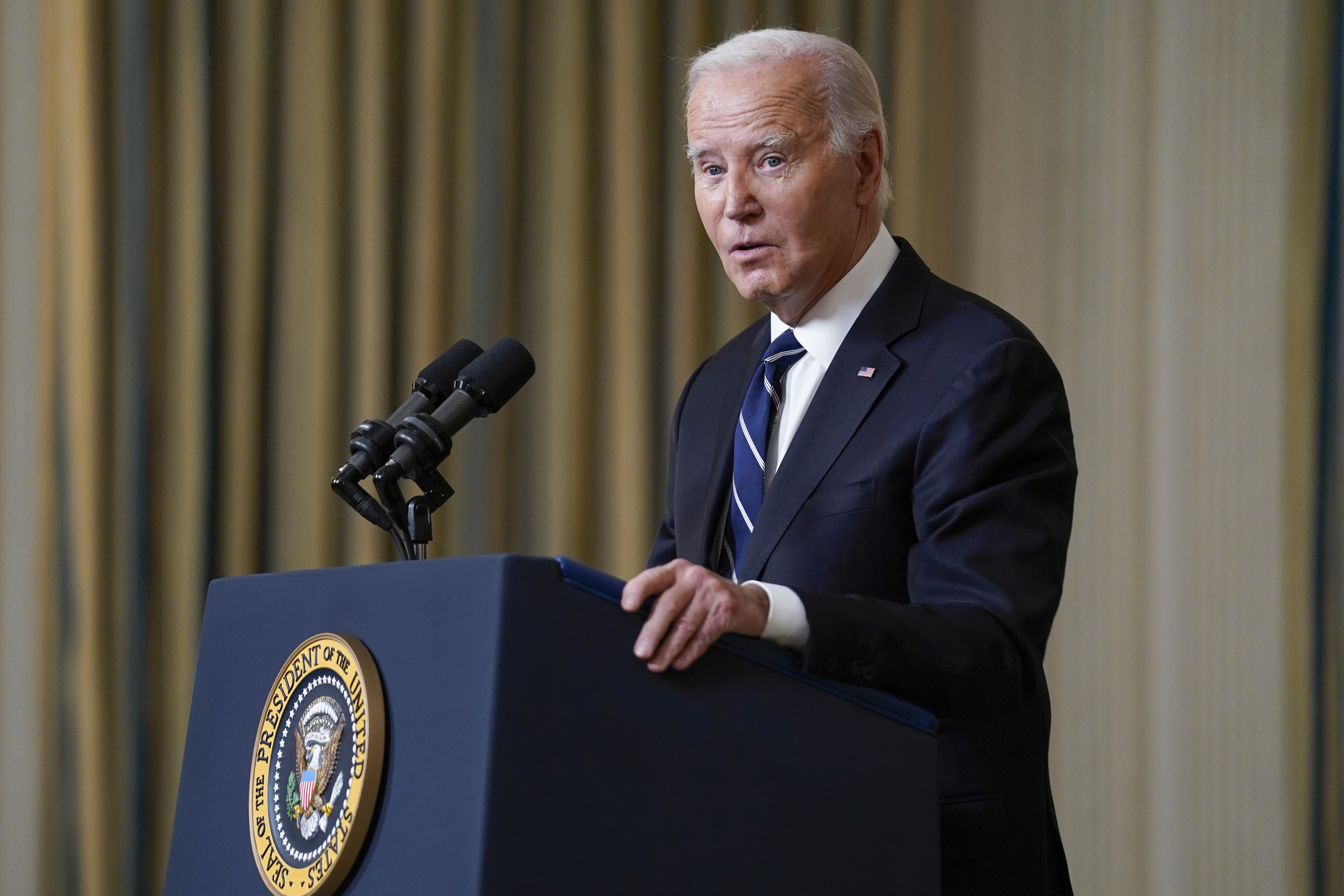 Day 5 of Israel at war - Biden's emotional words of support