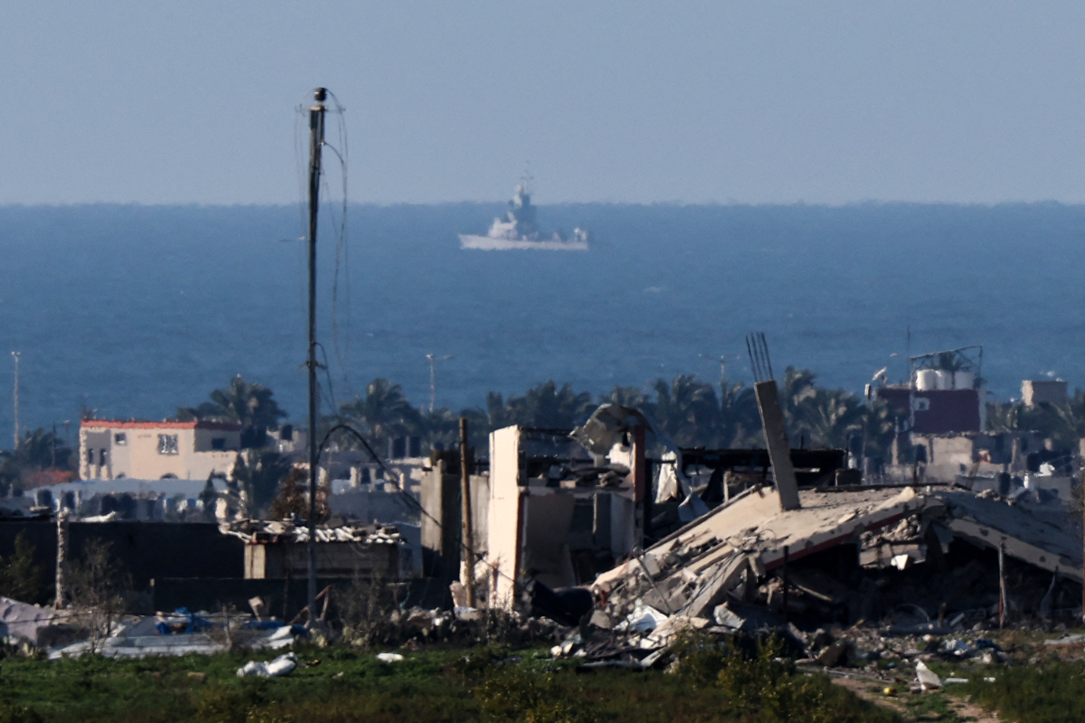 Day 155 - Hope floats? How the US is building a dock off Gaza