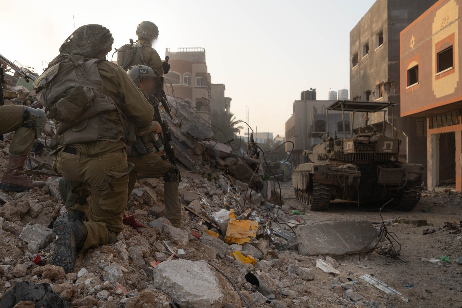 Day 31 - In divided Gaza Strip, IDF leaves corridor for evacuees