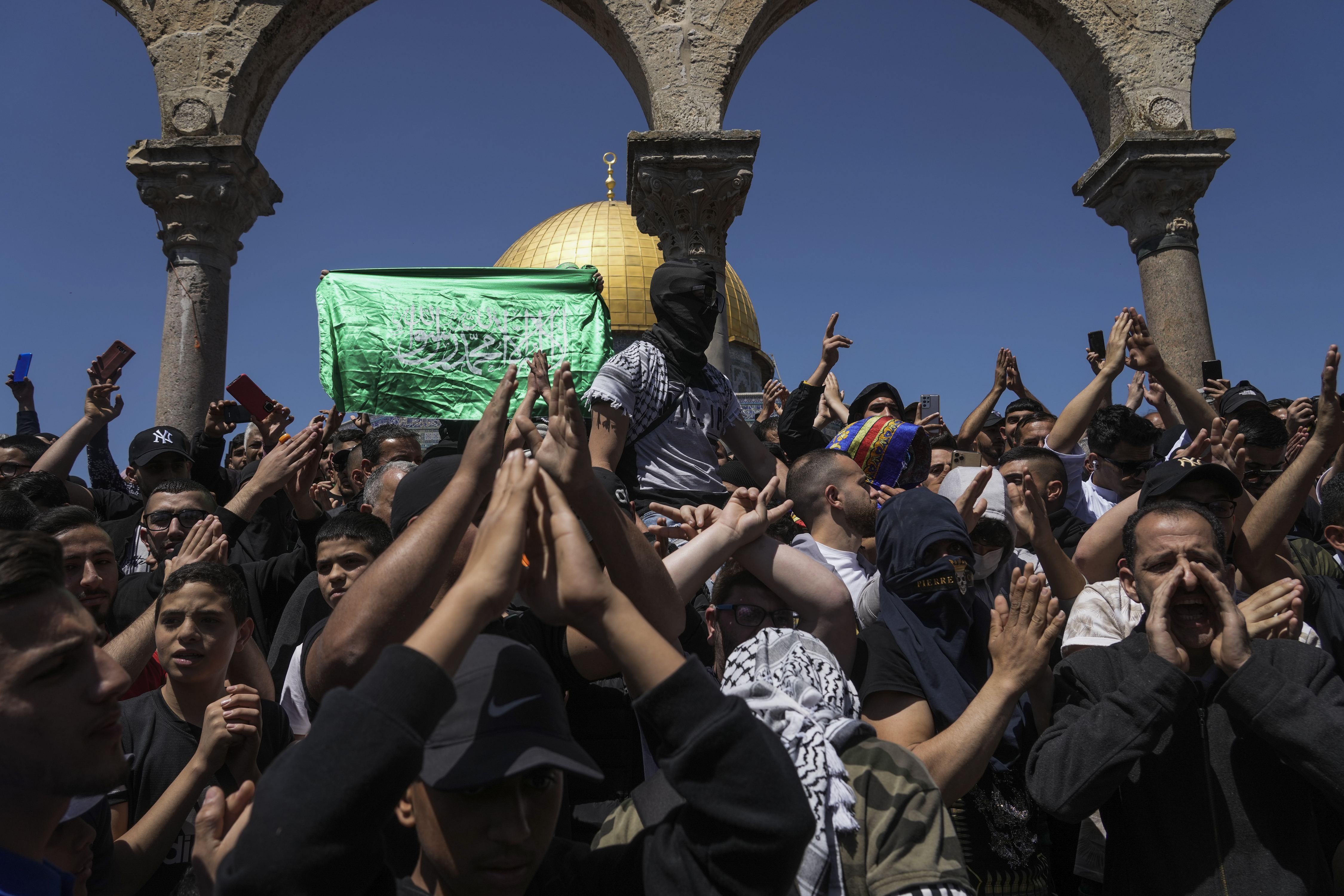 Riots on Temple Mount as Passover, Ramadan & Easter converge