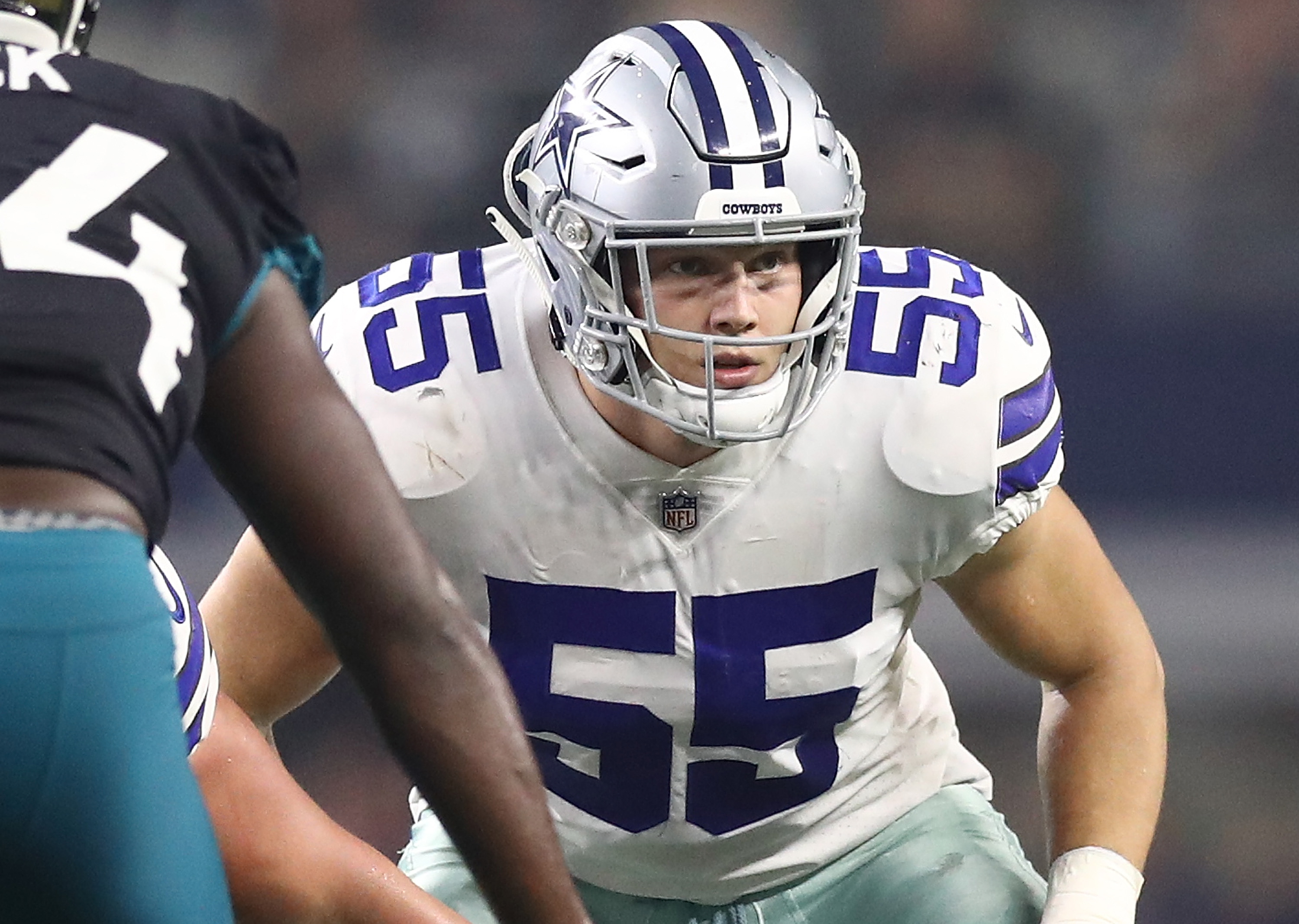 LEIGHTON VANDER ESCH: COWBOYS' INSIDER ON LATEST NECK INJURY - AND HIS NFL FUTURE