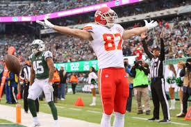 Chiefs Wire Podcast: Kansas City swiftly prepares for takeoff vs. Jets | 9-28-23