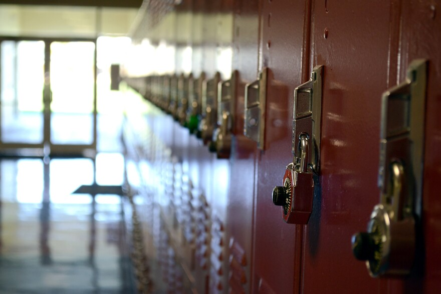 Connecticut schools brace for staffing shortages amid COVID surge