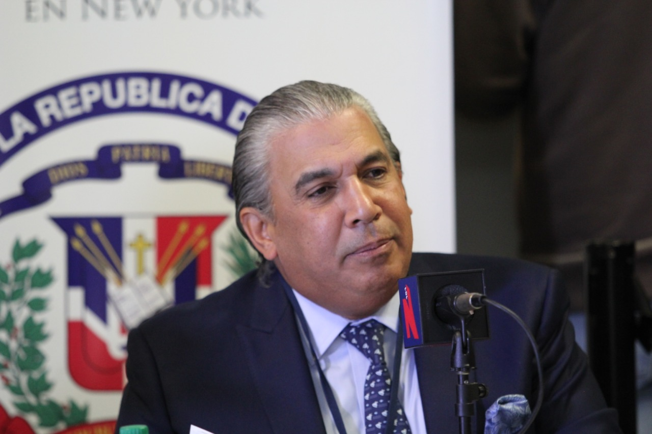 Carlos Castillo, cónsul de la República Dominicana en NY