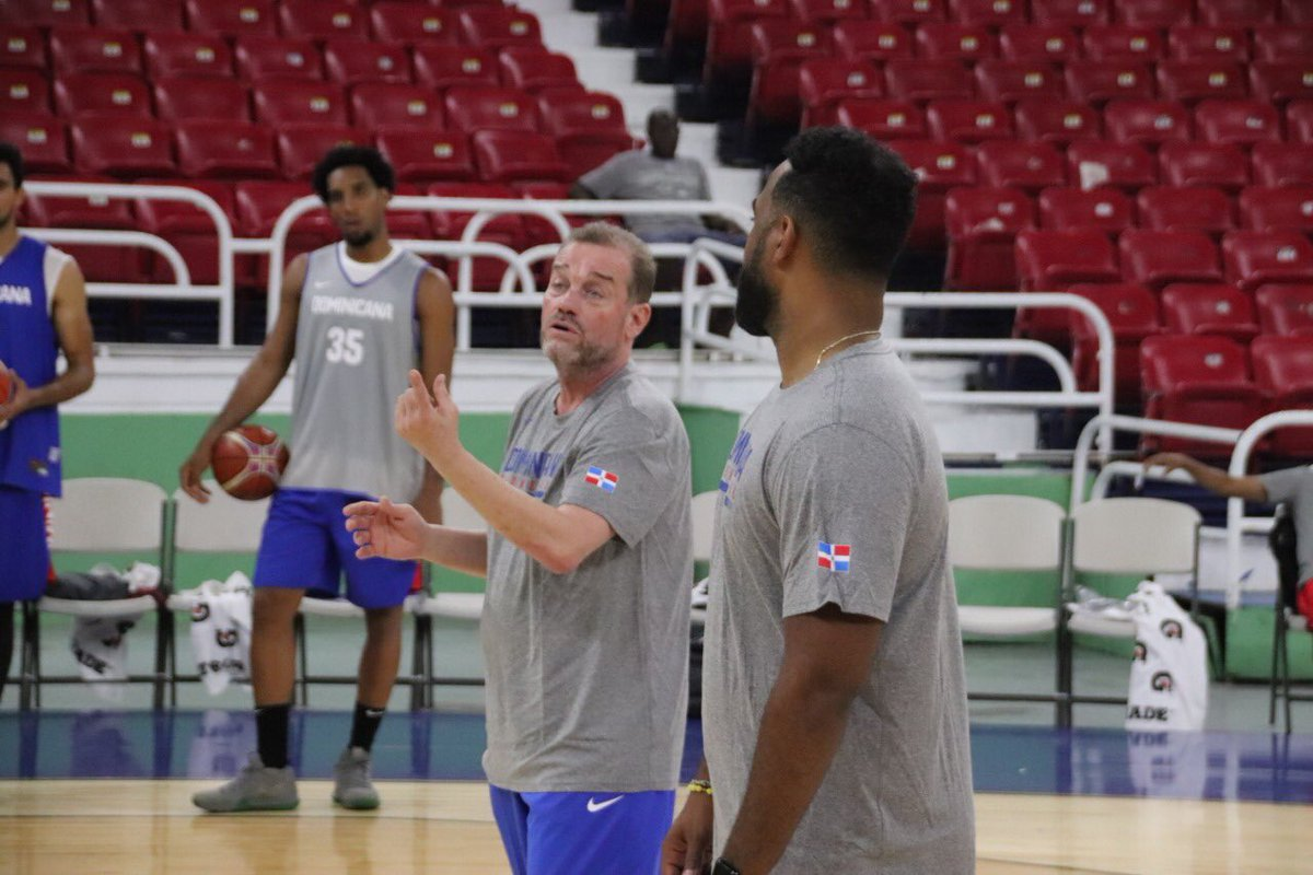 Ernesto García, dirigente de la Selección Dominicana