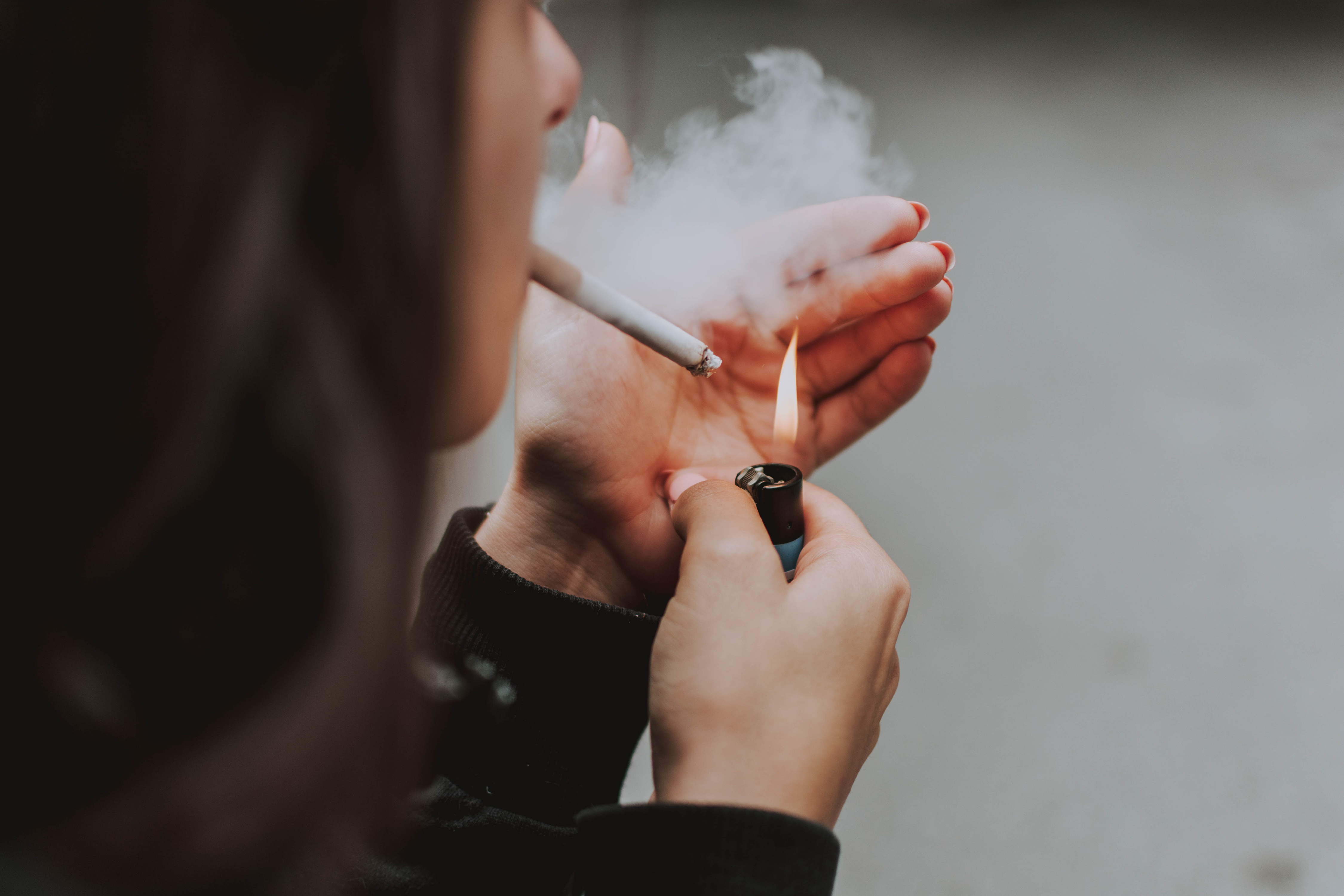 U-Haul Will Stop Hiring Smokers