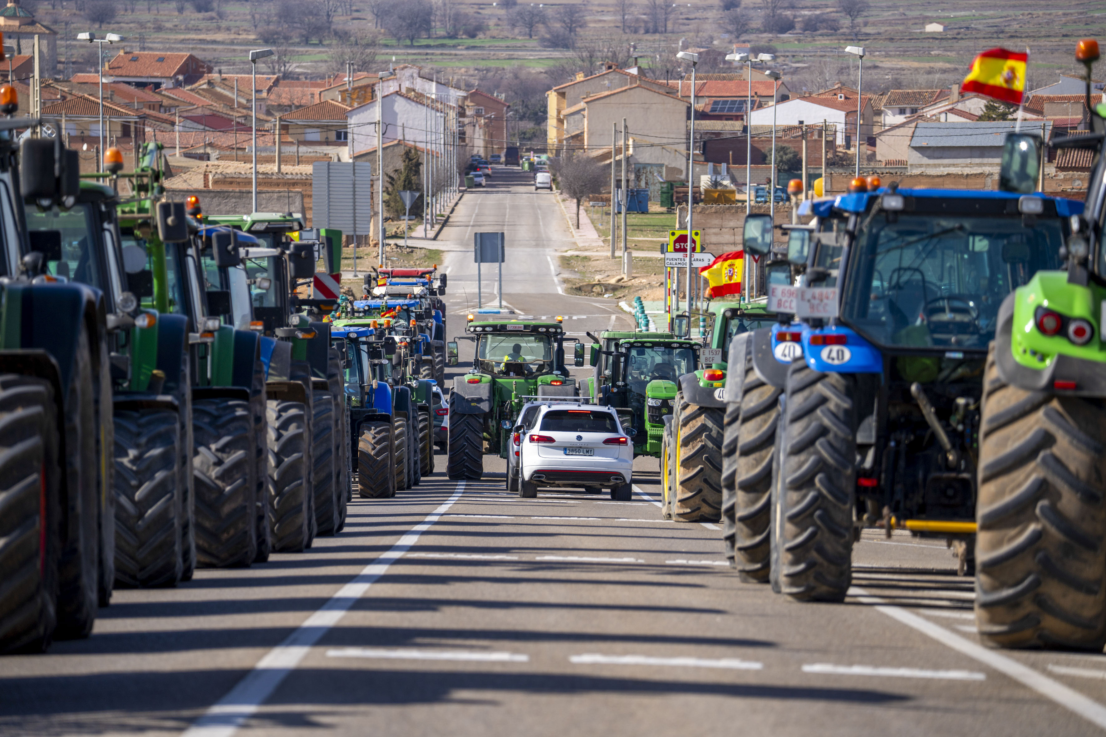 Retenciones, tractoradas en las ciudades y cortes en las carreteras en Las Claves del Día de El Debate