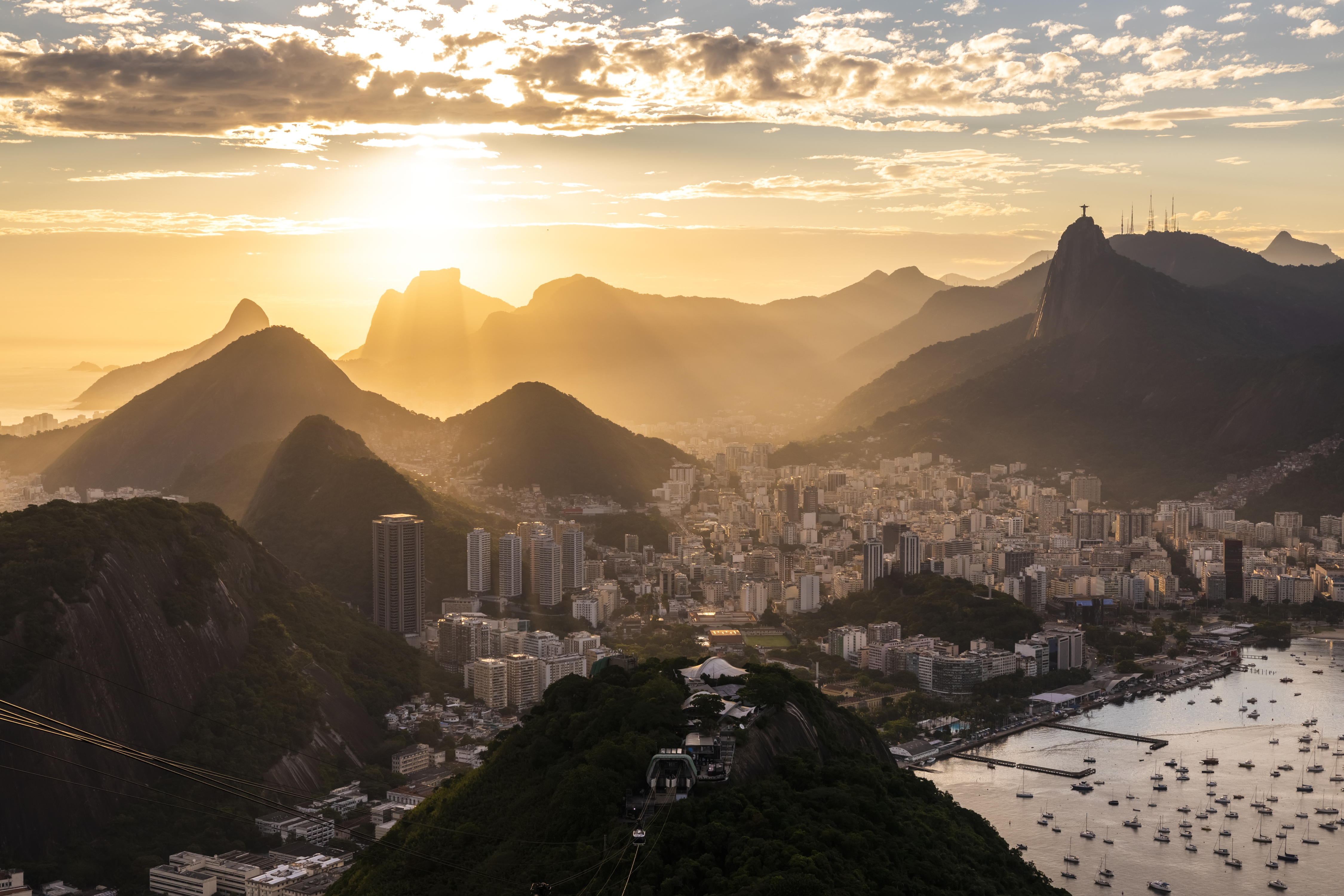 Confira  os detalhes do Rio Construção Summit 2023 no podcast com Claudio Hermolin, presidente do Sinduscon-Rio (Sindicato da Indústria da Construção Civil)
