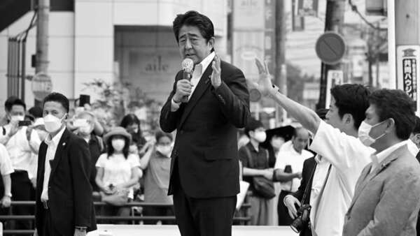 安倍晉三遇刺政商哀悼  小粉红仇日言论引各界挞伐