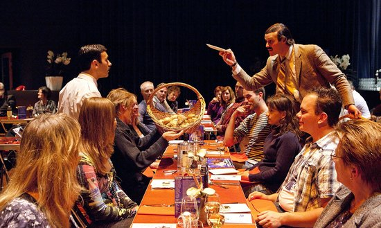 Review: Faulty Towers - The Dining Experience