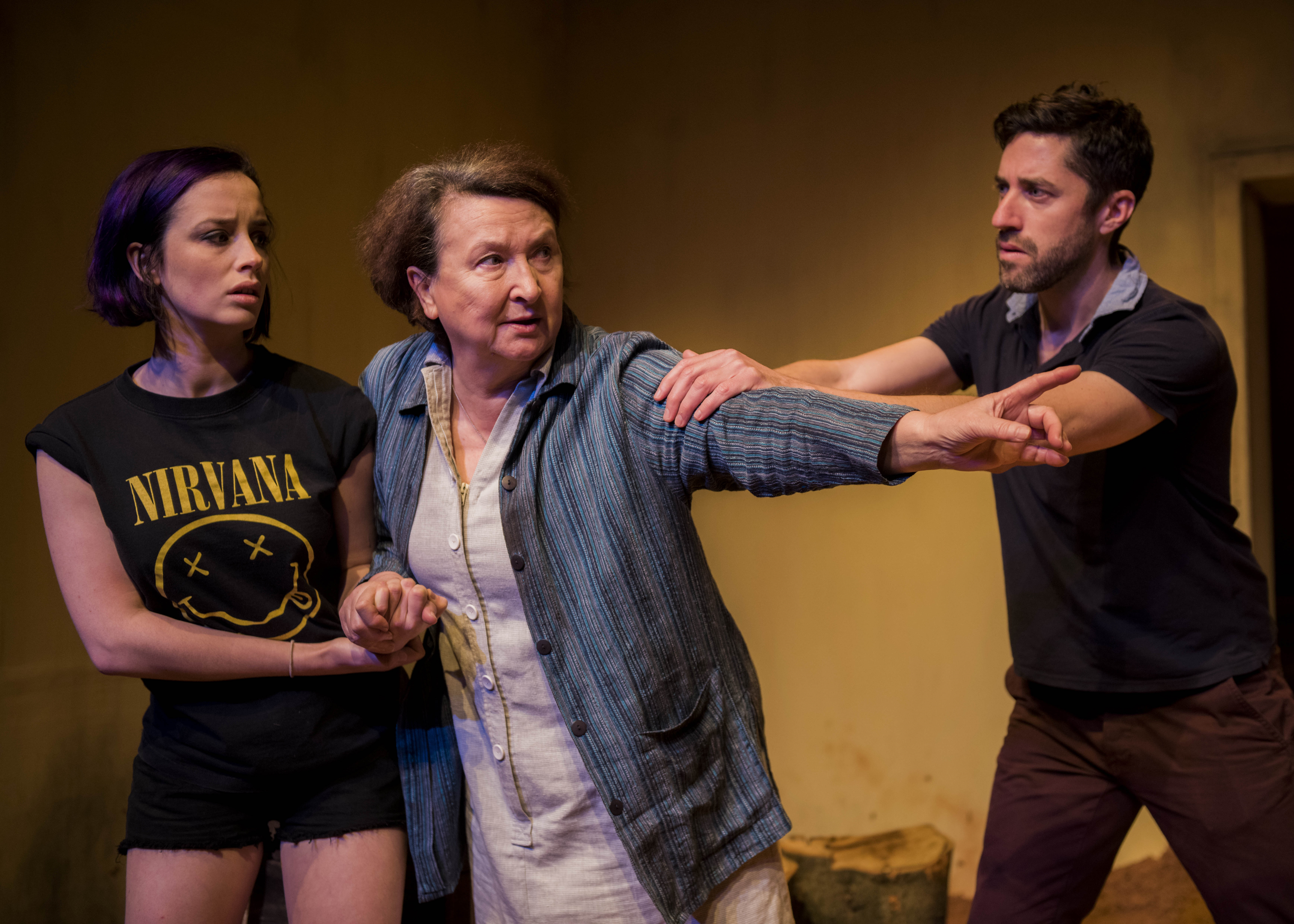 Review: The Honey Bees - Red Stitch Actors Theatre
